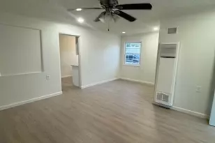 951 N 5th Ave, Upland, CA 91786 - Photo 13