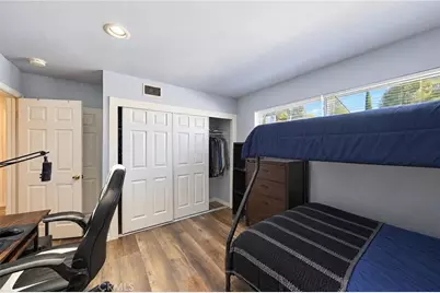 13219 Azores, Sylmar, CA 91342 - Photo 37