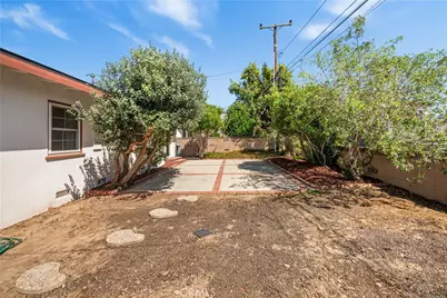 1200 Catalina Avenue, Seal Beach, CA 90740 - Photo 29
