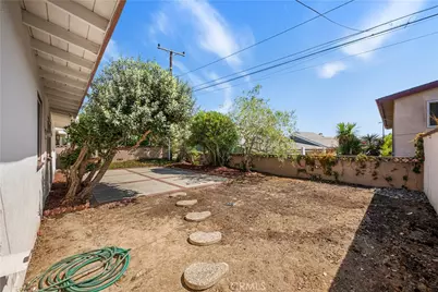 1200 Catalina Avenue, Seal Beach, CA 90740 - Photo 27