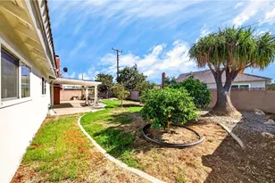 8400 Handel Dr, Buena Park, CA 90621 - Photo 35