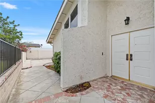 5171 Blackpool Rd, Westminster, CA 92683 - Photo 7