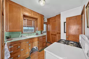 105 Claremont Ave, Long Beach, CA 90803 - Photo 11