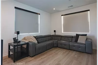 15874 Caterpillar, Fontana, CA 92336 - Photo 19