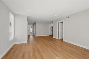 9201 Wakefield Ave, Panorama City, CA 91402 - Photo 7