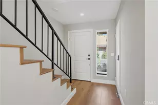9201 Wakefield Ave, Panorama City, CA 91402 - Photo 3