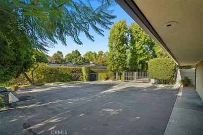 1458 Hillcrest, Pasadena, CA 91106 - Photo 9