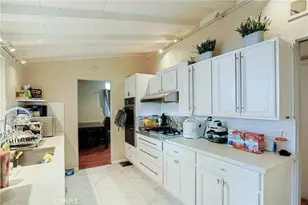 1917 W Beacon, Anaheim, CA 92804 - Photo 27