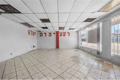 725 S Main Street, Santa Ana, CA 92701 - Photo 11