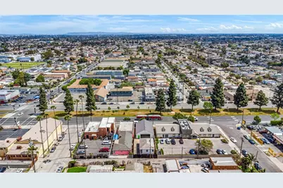 9611 S Vermont Ave, Los Angeles, CA 90044 - Photo 45