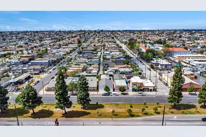 9611 S Vermont Ave, Los Angeles, CA 90044 - Photo 43