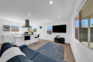 9611 S Vermont Ave, Los Angeles, CA 90044 - Photo 13