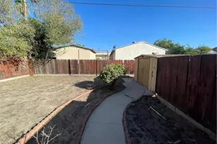 11751 Arminta, North Hollywood, CA 91605 - Photo 9