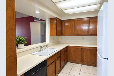 83 Town and Country Road #137, Phillips Ranch, CA 91766 - Photo 7
