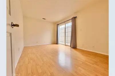 2027 Artesia Boulevard #D, Torrance, CA 90504 - Photo 17