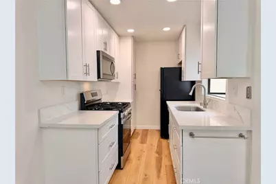 2027 Artesia Boulevard #D, Torrance, CA 90504 - Photo 5
