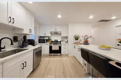 1738 Varna, Anaheim, CA 92804 - Photo 19