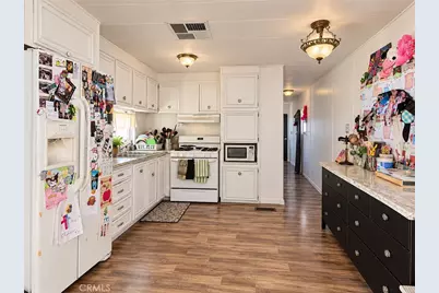 185 N Eucalyptus #12, Rialto, CA 92376 - Photo 3