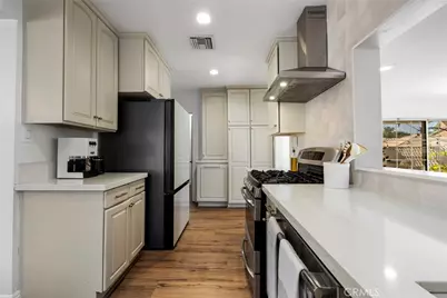 3763 Hackett Avenue, Long Beach, CA 90808 - Photo 13