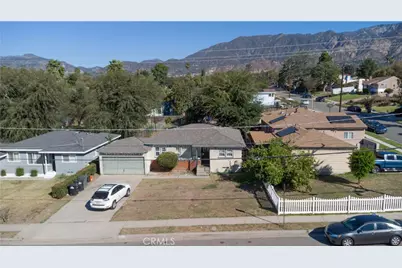 135 W Woodbury, Altadena, CA 91001 - Photo 29