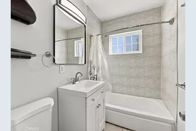 12261 211, Lakewood, CA 90715 - Photo 17