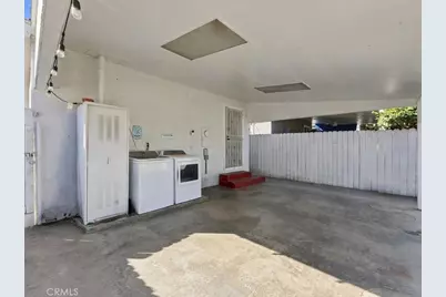 12261 211, Lakewood, CA 90715 - Photo 25