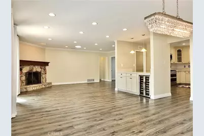 852 Kallin Avenue, Long Beach, CA 90815 - Photo 7