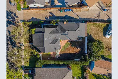 2032 Chatwin, Long Beach, CA 90815 - Photo 33