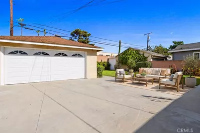 9013 Borson, Downey, CA 90242 - Photo 11