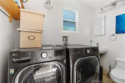 5675 E 6th St, Long Beach, CA 90814 - Photo 37