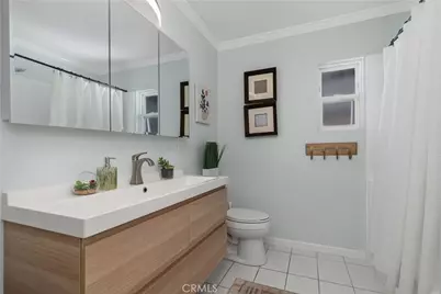 5675 E 6th St, Long Beach, CA 90814 - Photo 33
