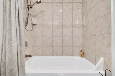 610 E Harvard, Burbank, CA 91501 - Photo 25