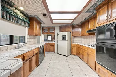 1512 Old Stage Street, Bakersfield, CA 93312 - Photo 29