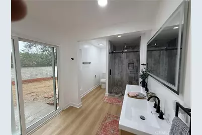 10470 Laramie, Chatsworth, CA 91311 - Photo 23