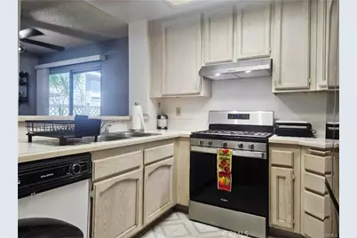 12864 Sycamore Village, Norwalk, CA 90650 - Photo 17