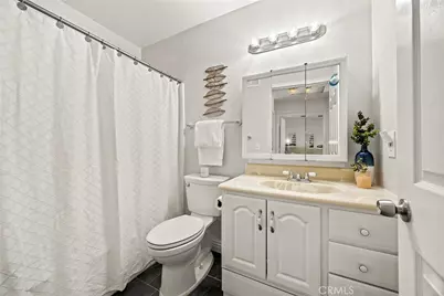 22946 Moonstone, Lake Forest, CA 92630 - Photo 19
