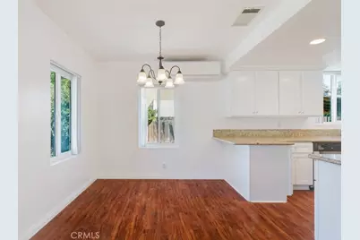 7426 Dempsey Avenue, Van Nuys, CA 91406 - Photo 9