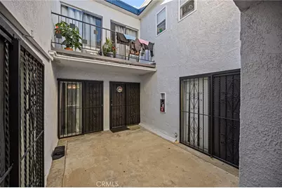 11626 Cedar Avenue, Hawthorne, CA 90250 - Photo 9