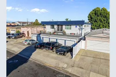 11626 Cedar Avenue, Hawthorne, CA 90250 - Photo 13