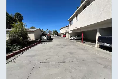955 W Devonshire, Hemet, CA 92543 - Photo 5