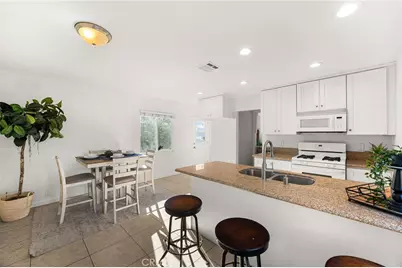 15426 Pastrana Drive, La Mirada, CA 90638 - Photo 9