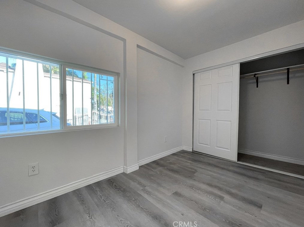 265 45th St, Los Angeles CA  90011-3420 exterior