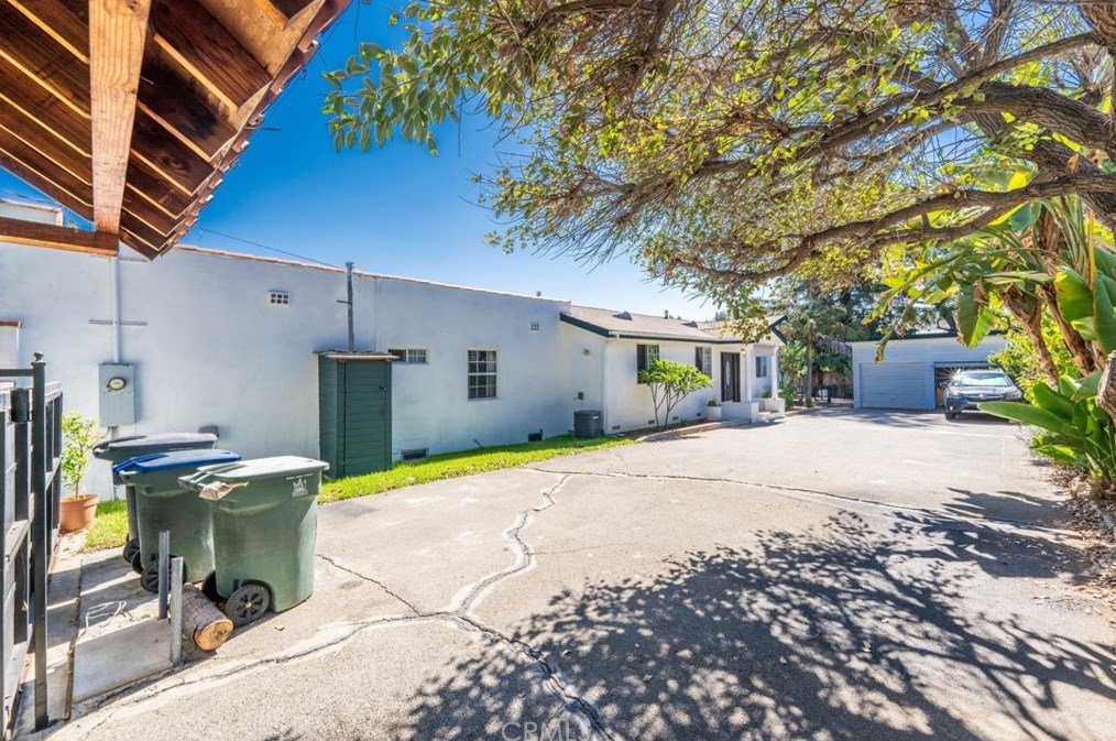 550 Ladera St, Pasadena CA  91104-2248 exterior