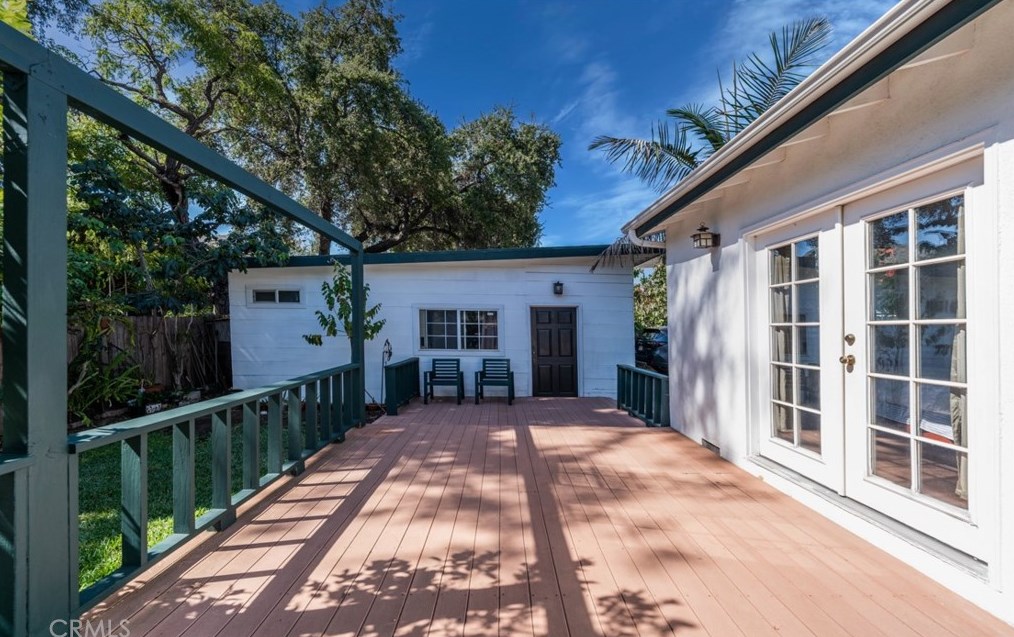 550 Ladera St, Pasadena CA  91104-2248 exterior