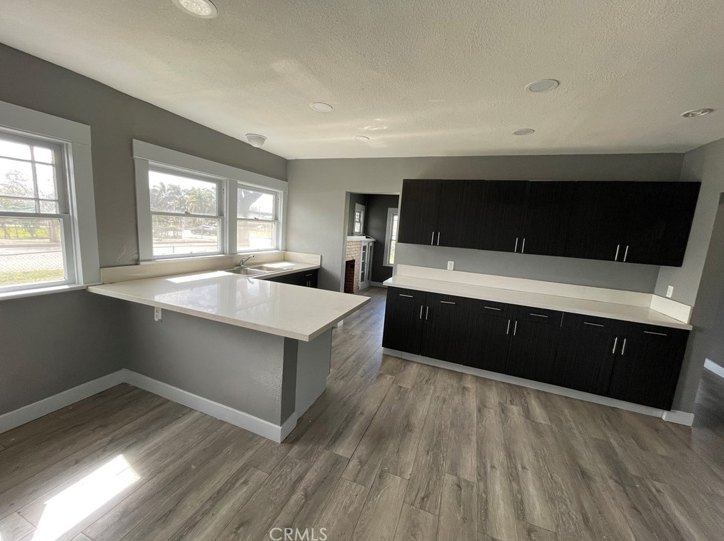 9089 Olive St, Fontana CA  92335-4624 exterior