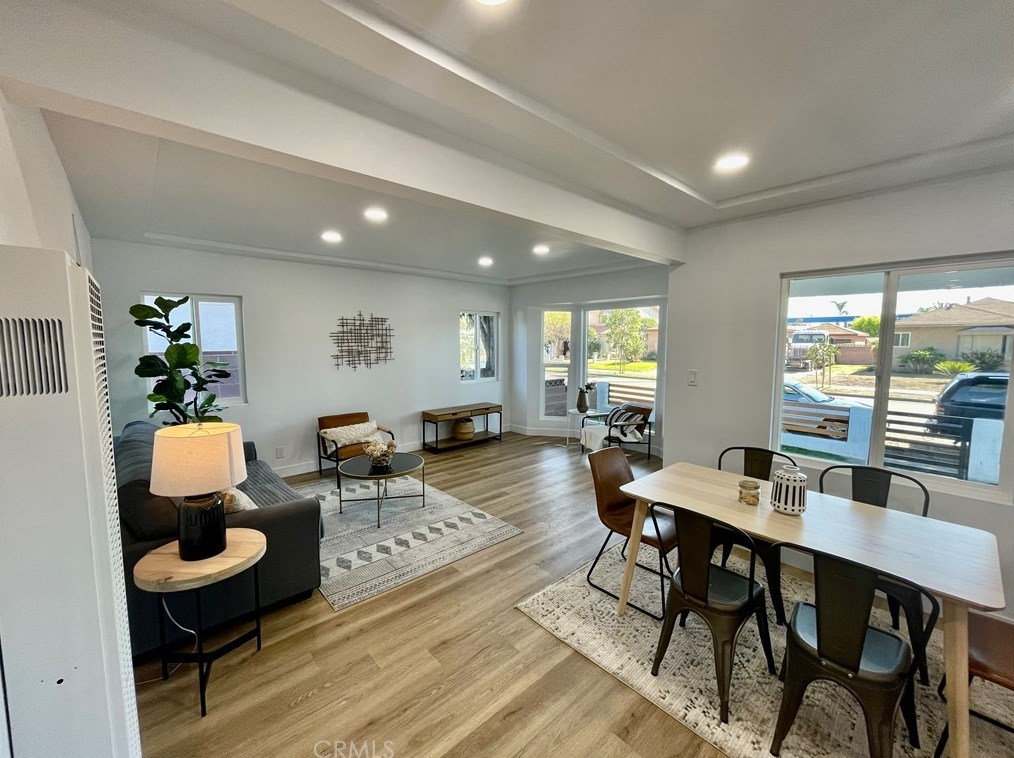 2171 Cowlin Ave, Los Angeles CA  90040-1338 exterior