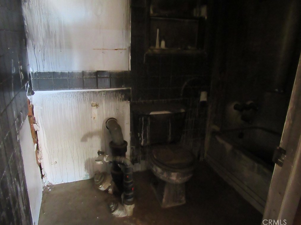 64654 Sun Mesa Rd, Joshua Tree CA  92252-4434 exterior