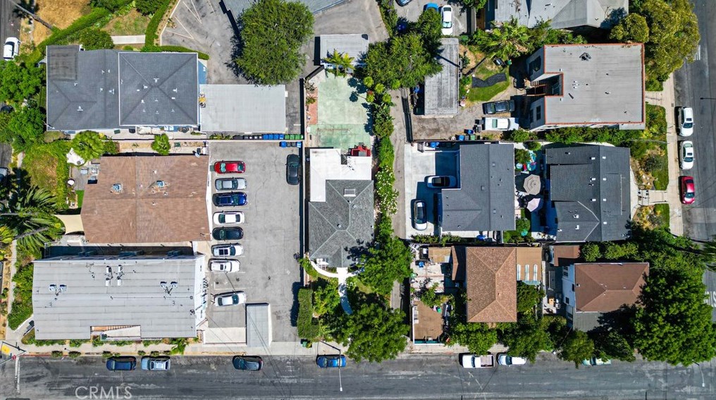 916 Bonnie Brae St, Los Angeles CA  90026-4924 exterior