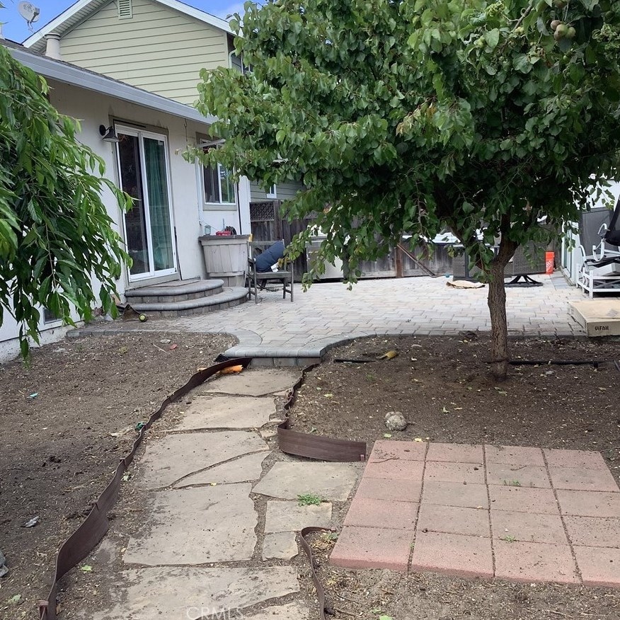 1632 Caulfield Ln, Petaluma CA  94954-4552 exterior
