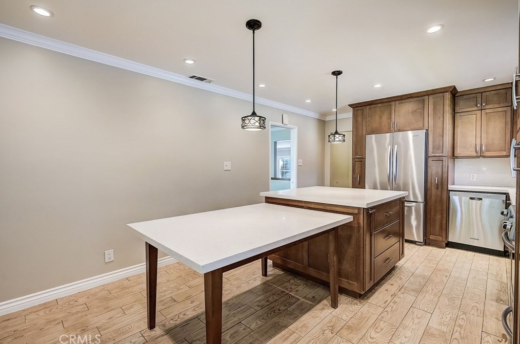 630 California St, El Segundo CA 90245-3215 exterior